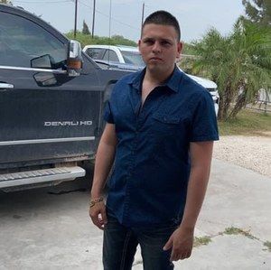 Meet your Posher, Gerardo